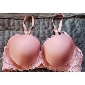 V.S Dream Angel's bra